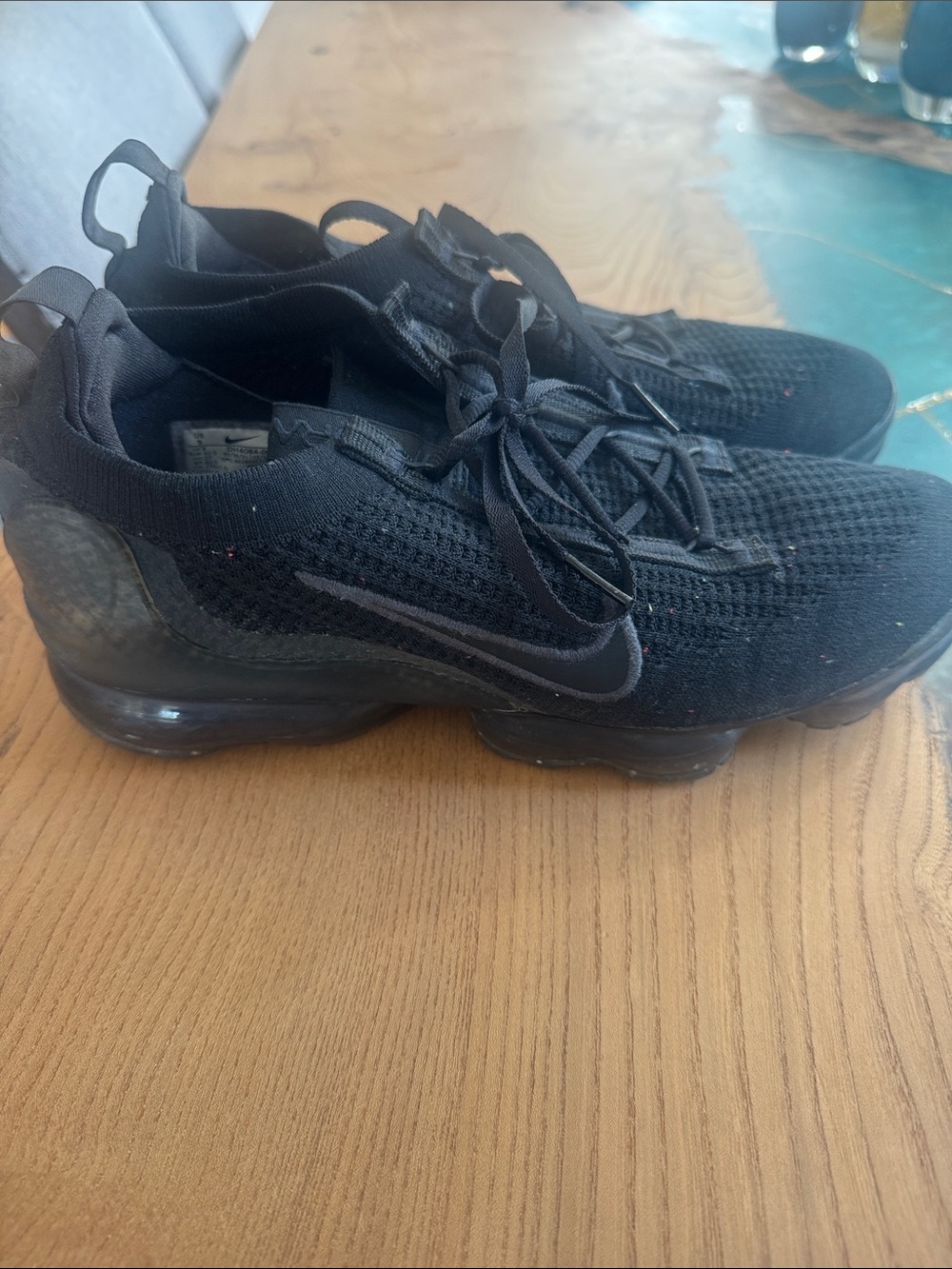 Nike Vapor Max Men’s Black Knit Athletic Shoes